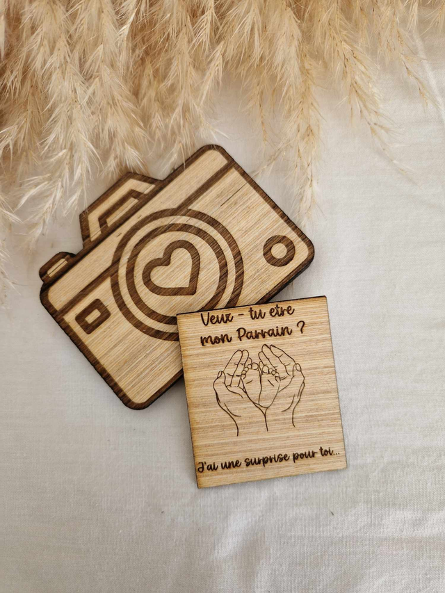 🌿 Faire-part en bois personnalisé – Annonce de grossesse ou demande de parrain/marraine
