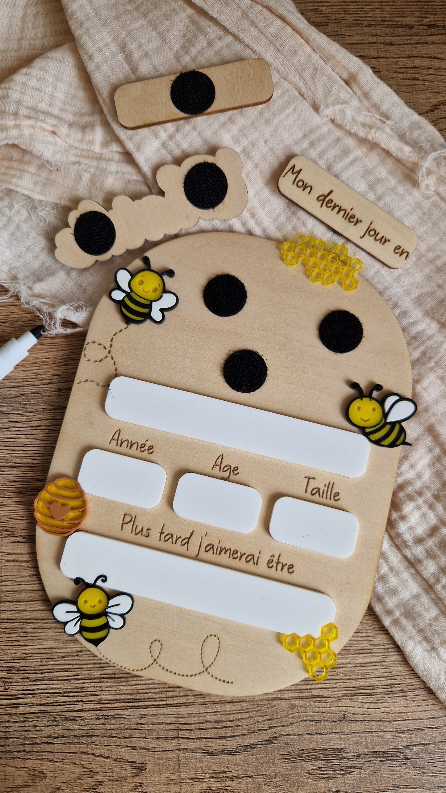 Panneau photo de rentrée scolaire personnalisé en bois - Abeille