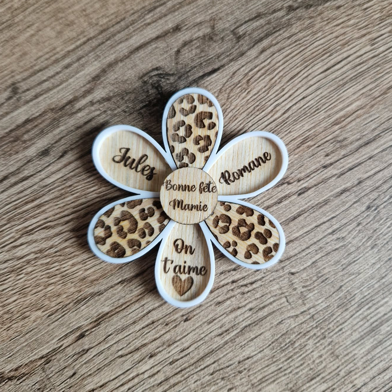 Magnet Fleur Relief - fêtes des mamies