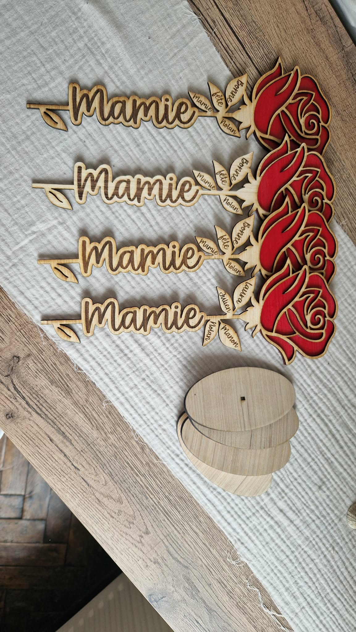 Rose en bois éternel - Fêtes des Mamies